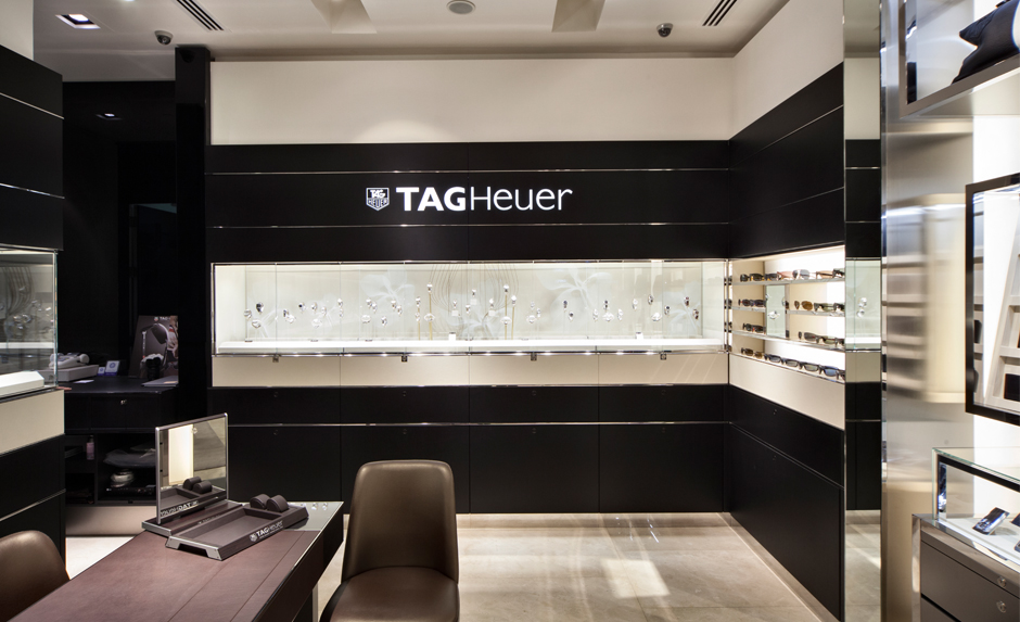 TAG HEUER